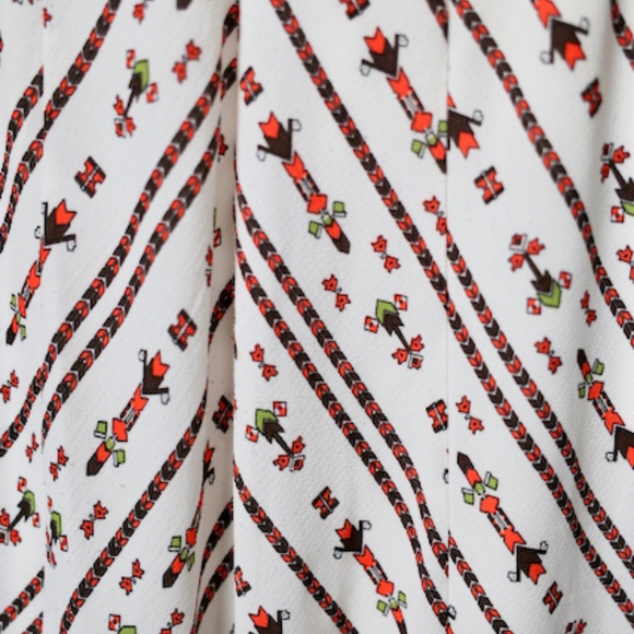 Dress - Picture 3 of 5